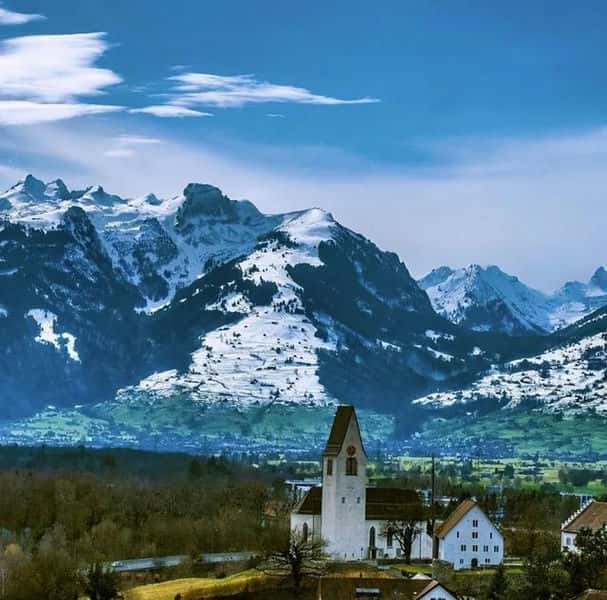 世界上最小的国家是欧洲的什么-(欧洲最小的国家是哪里)