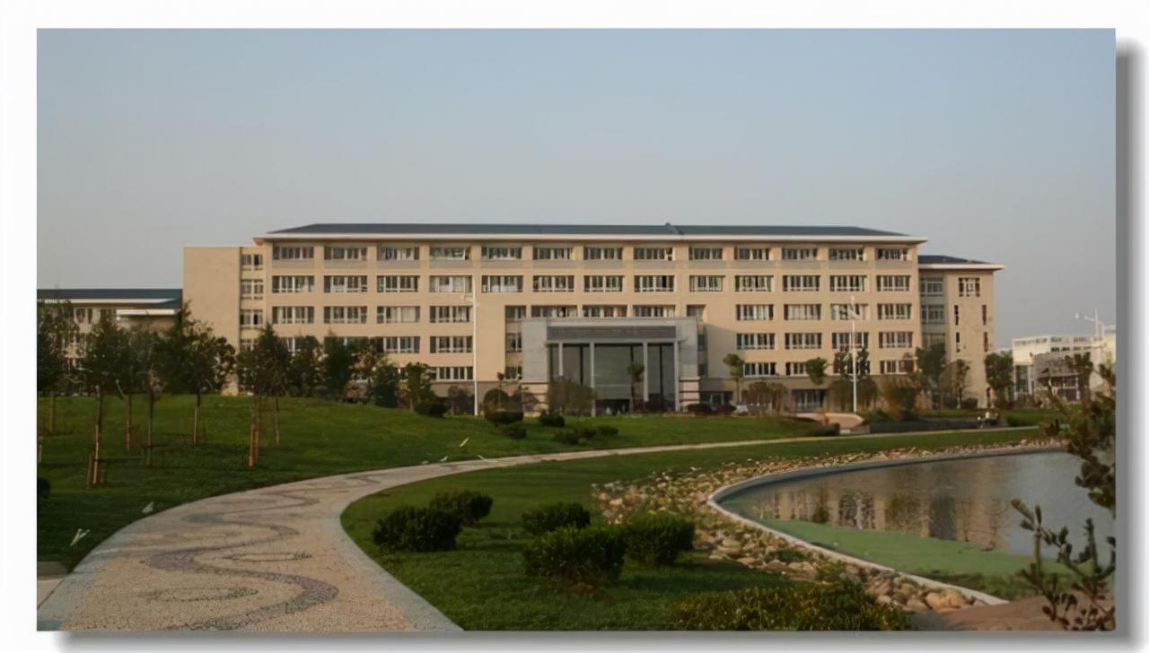 安徽师范大学在省内排名第几（安徽师范大学是211学校吗）