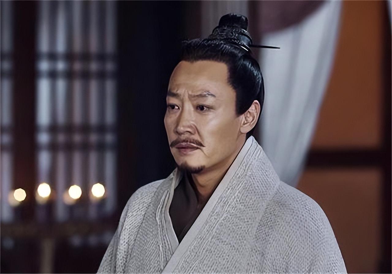 吕不韦和李斯谁是忠臣(吕不韦和李斯谁厉害)