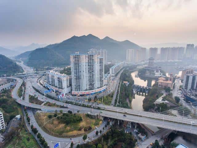 毕节属于哪个省份的城市（毕节是哪个省的城市）