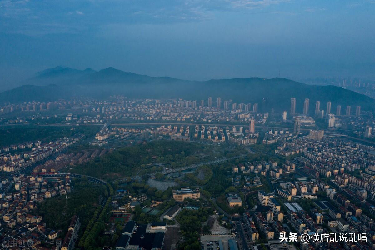 诸暨的经济状况（诸暨是哪个省的城市）