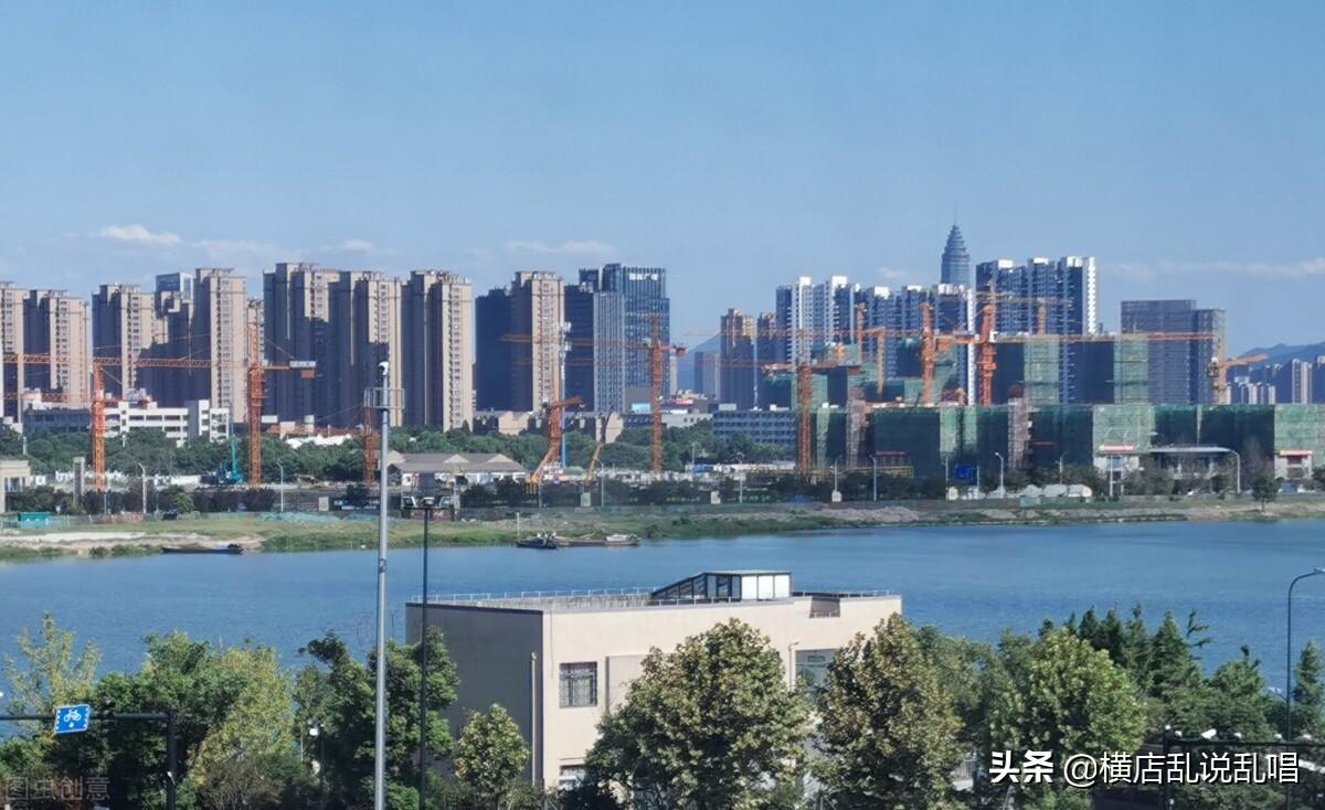 诸暨的经济状况（诸暨是哪个省的城市）