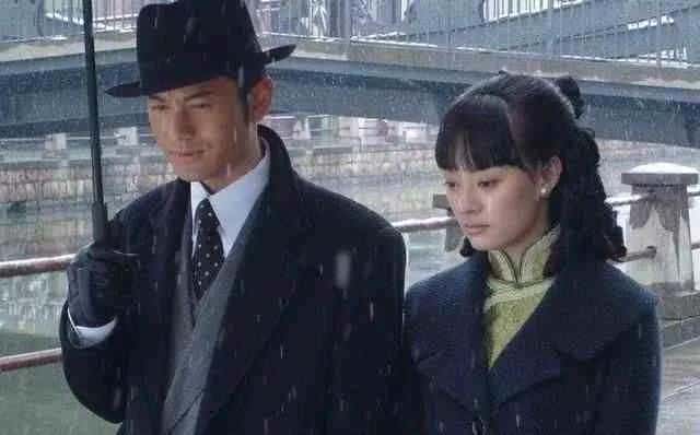 许文强爱冯程程吗(许文强最爱的女人是谁)