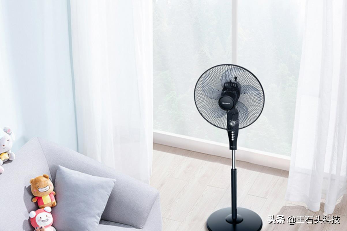 百元风扇哪个好(电扇什么品牌好一点)