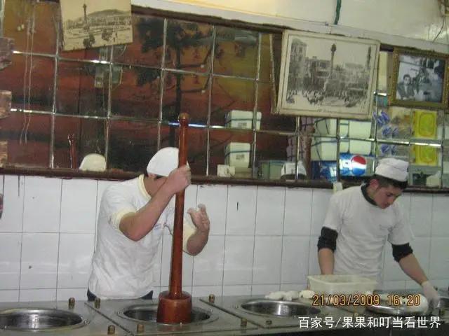 最坚韧的土耳其冰淇淋（世界冰淇淋巡礼）(24)