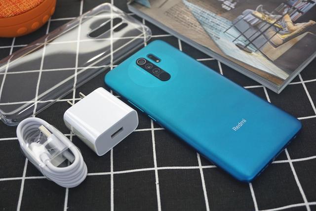 小米redmi评测蓝色（0202年小米最便宜的入门级智能机）(4)