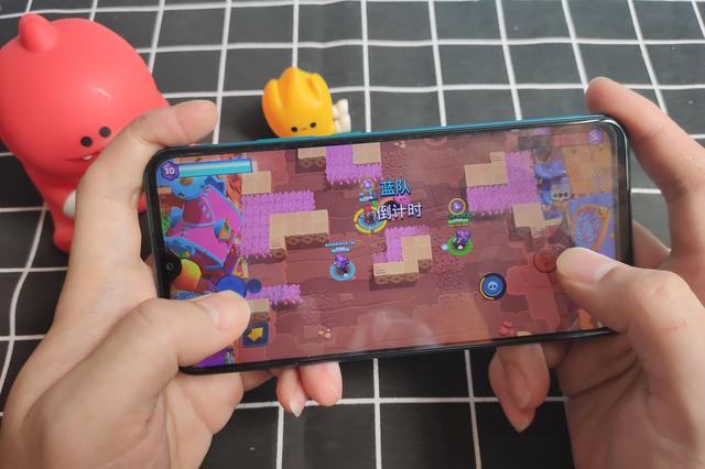 小米redmi评测蓝色（0202年小米最便宜的入门级智能机）(22)