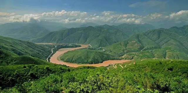 云南省十大魔鬼公路（这条终点在云南的214国道）(6)