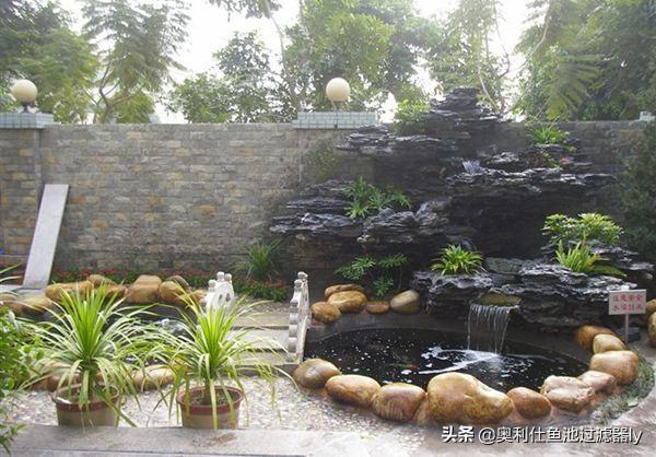 庭院三角形鱼池设计（38个庭院池塘设计案例）(22)