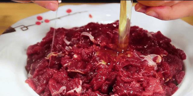 牛肉切片腌制（牛肉怎么切才嫩图解）