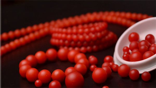 几十块钱的玛瑙能戴吗(玛瑙鉴别方法)