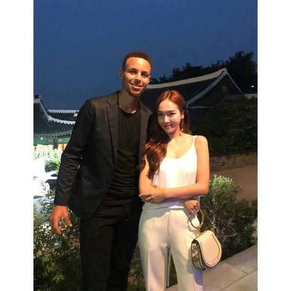 为什么很多女生喜欢库里（为什么那么多女生喜欢库里）