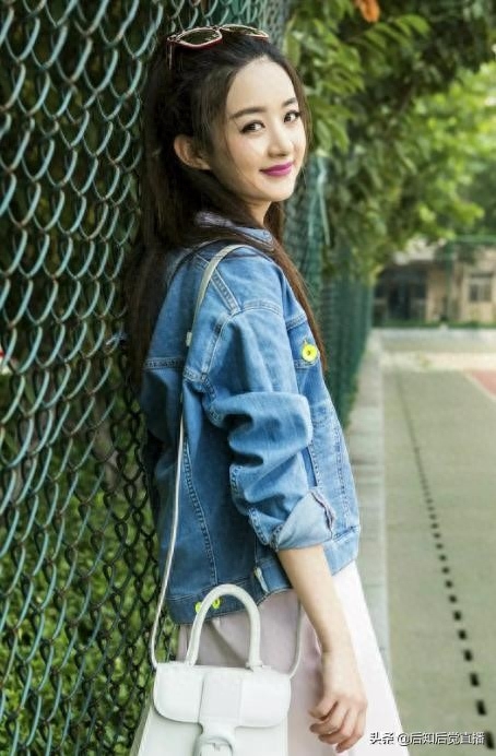 赵丽颖最美的10张照片欣赏，外貌清丽可爱，表演风格清新自然