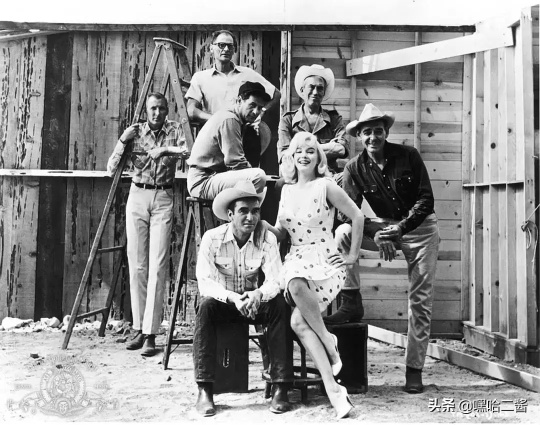 玛丽莲梦露演的电影有哪些(盘点玛丽莲梦露5部高分经典电影)