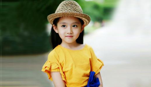 王亭文个人资料家庭背景爸妈介绍去世系谣言 王亭文亲生爸妈图片