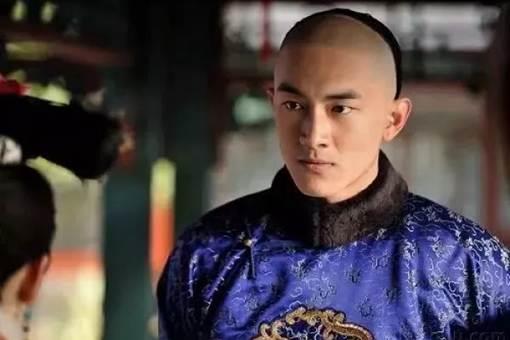 九子夺嫡十四阿哥为何不帮同母兄四阿哥?为何要加入八爷党?