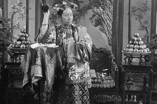 清朝末年从哪些事情中可以看出清朝的气数已尽?