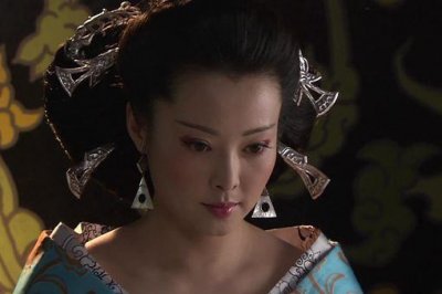 ​王政君当了几次太后?最终是怎么死的被谁气死?