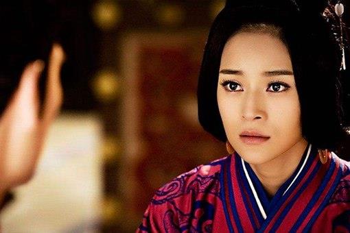 刘秀废除郭圣通只是为了阴丽华吗?