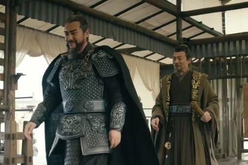 官渡之战袁绍为何迟迟不主动出兵?