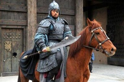 ​夏侯惇为何是曹操手下第一武将