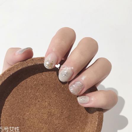 猫眼款和金箔款美甲大合集 这个冬天就要做这款