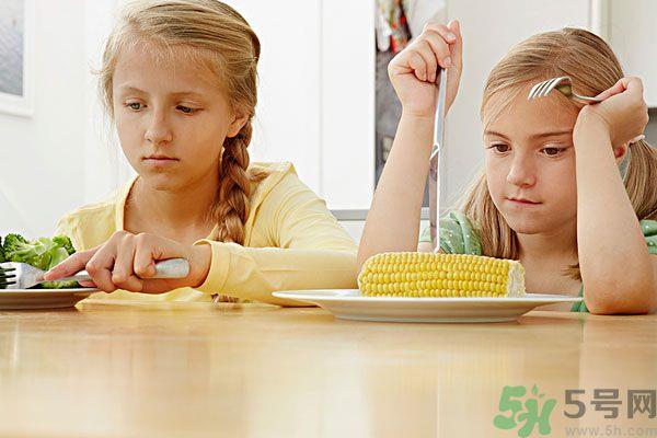 如何做到饮食均衡？怎么保持运动均衡？