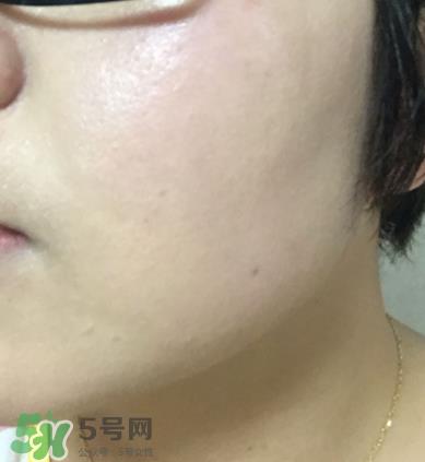 芭比波朗虫草菁华粉底液怎么样 是BB霜吗