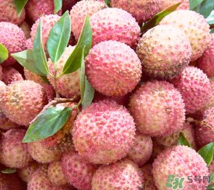 荔枝吃多了会流鼻血吗？吃荔枝会流鼻血吗？