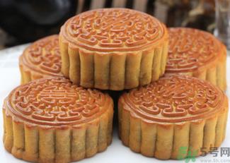 慢性胃炎可以吃月饼吗？慢性胃炎吃什么好？