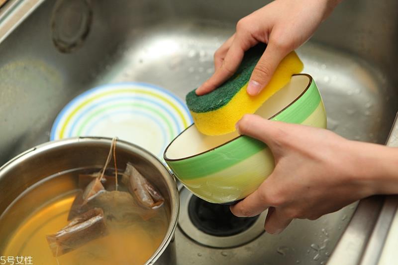 泡茶喝过的茶包有什么用