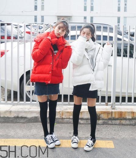红色棉袄怎么搭配？红色棉服搭配图片