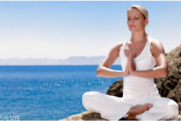 瑜伽一次做多久合适 要适时适量