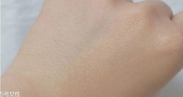 rmk水凝粉底霜新版怎么样 rmk粉底液测评