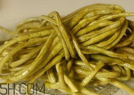 酸豆角长白毛还能吃吗 酸豆角有白点能吃吗