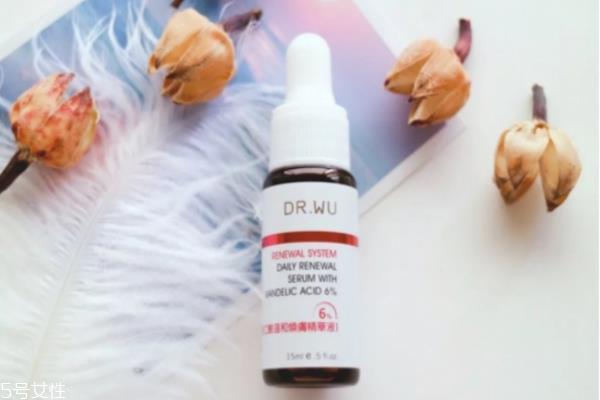 女生油性皮肤怎么改善 油皮清爽保湿水乳推荐