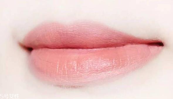 mac口红哪个色号好看又百搭？超全试色