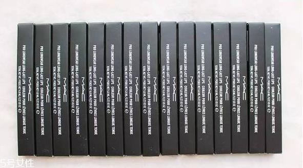 mac口红哪个色号好看又百搭？超全试色