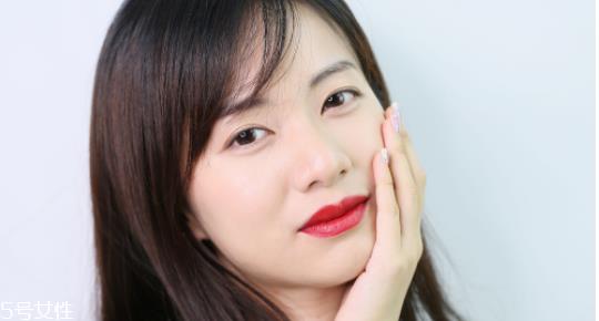 mac口红哪个色号好看又百搭？超全试色