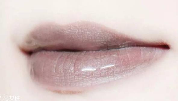 mac口红哪个色号好看又百搭？超全试色