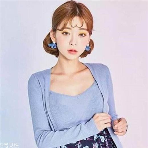 脸上有肉的女生适合什么发型 遮肉又修饰脸型的发型