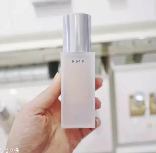 rmk水凝粉底霜色号试色 rmk最新款4款粉底的区别