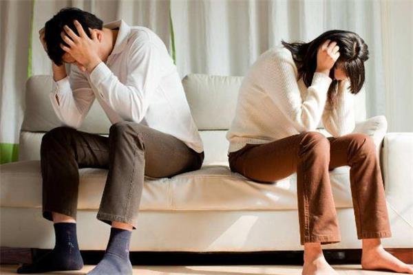 夫妻经常吵架该离婚吗 夫妻经常吵架怎么办 夫妻经常吵架该离婚吗 夫妻经常吵架怎么办