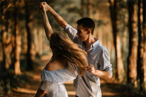 和老婆没话说怎么办 和老婆没话说该离婚吗 和老婆没话说怎么办 和老婆没话说该离婚吗