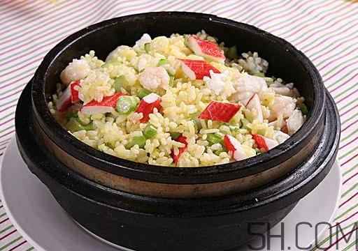 蛋炒饭要放冰箱吗？蛋炒饭怎么保存？