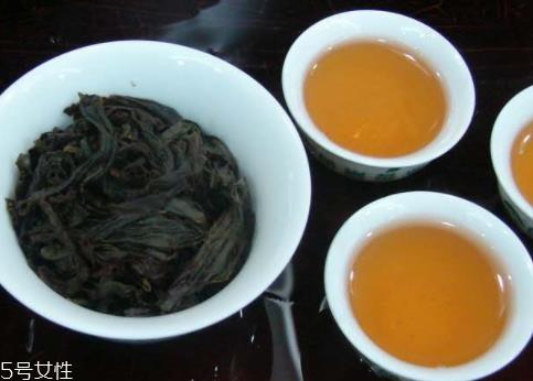 大红袍怎么泡 开水冲泡即可