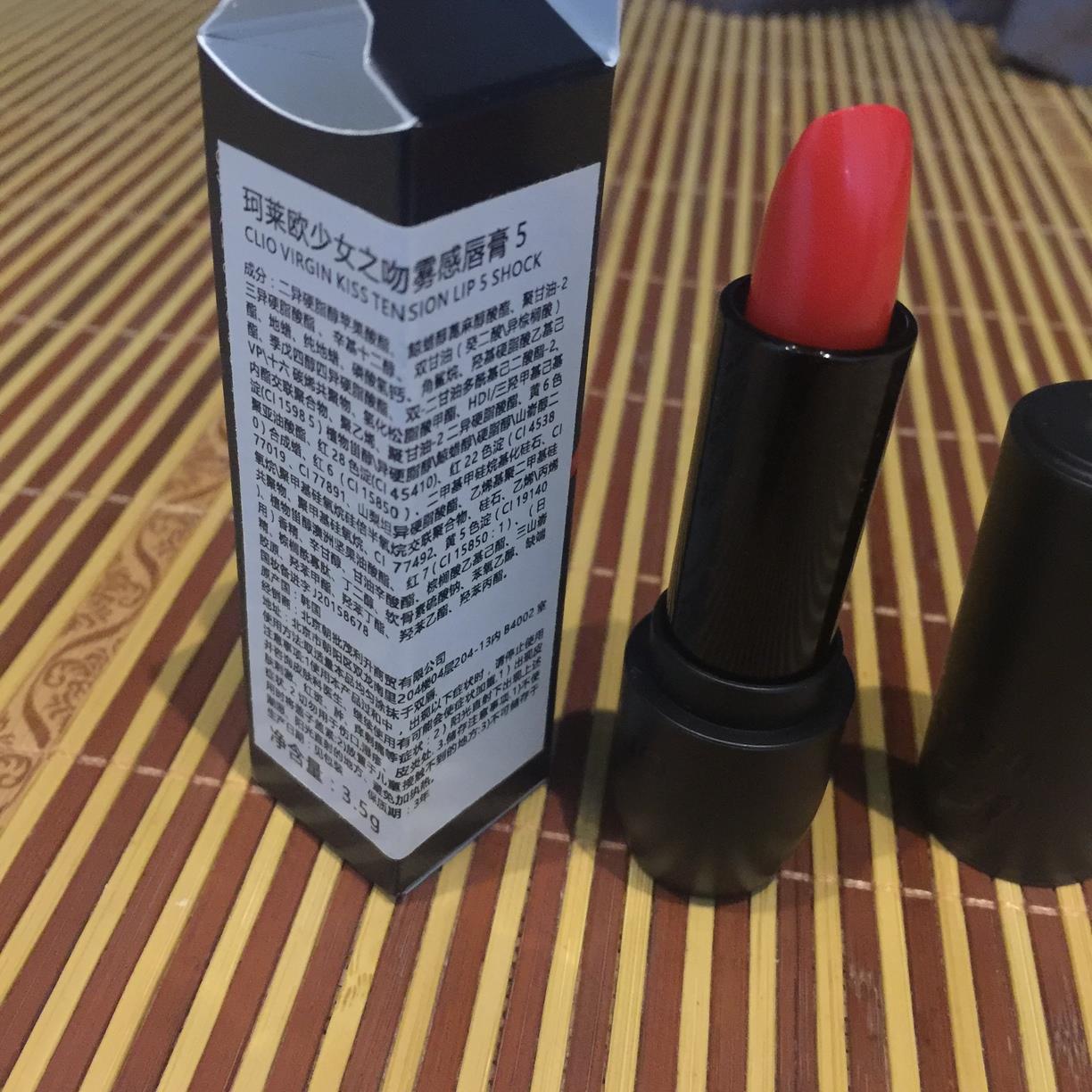 clio珂莱欧少女之吻雾感唇膏怎么用? clio珂莱欧少女之吻雾感唇膏怎么用?