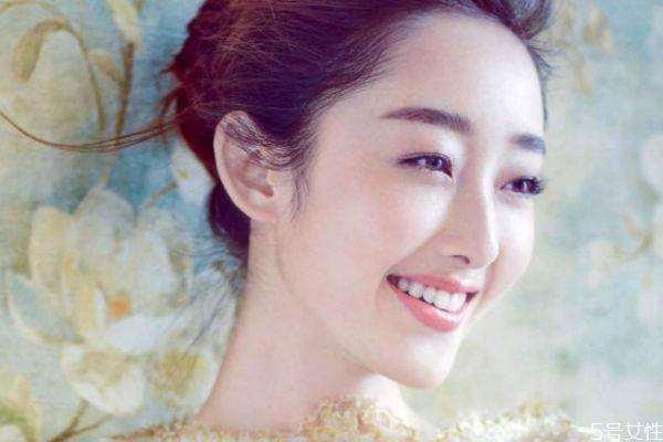 什么样的女人比较贤惠 贤惠的女人有什么特征 什么样的女人比较贤惠 贤惠的女人有什么特征