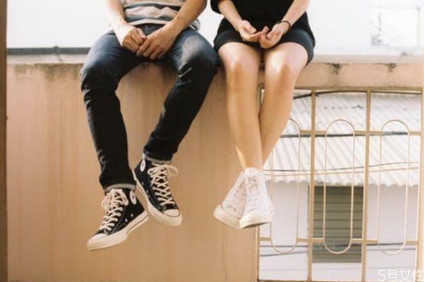 男人微信聊暧昧的心态 老公出轨证据收集技巧 男人微信聊暧昧的心态 老公出轨证据收集技巧