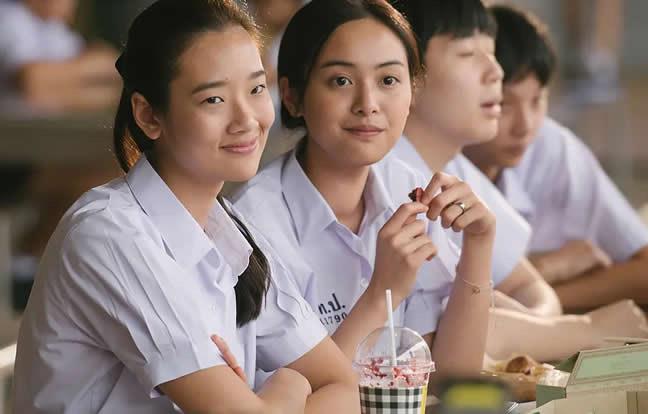 影视晚上睡不着适合一个人看的片 适合晚上看的电影是什么  1